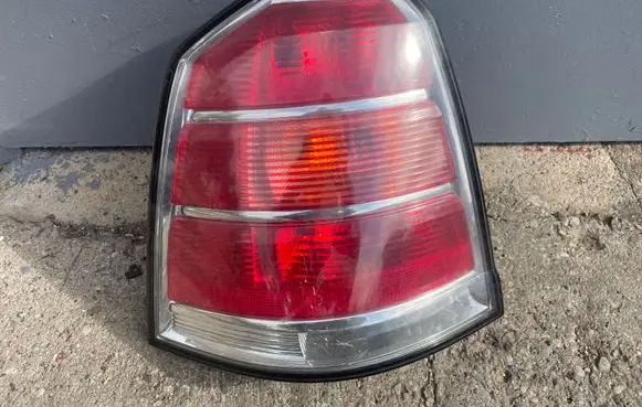 Opel Zafira B Rear/tail lights 24451841