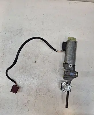 Mercedes-Benz S W220 Seat adjustment motor A2208205042 901749100 0130002581
