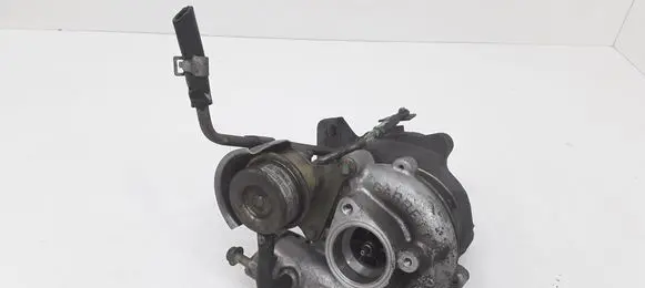 Nissan Almera Tino Turbo