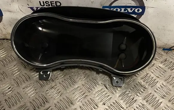 Dodge Durango Speedometer (instrument cluster) 68248455AB