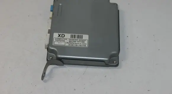 Toyota Prius (XW30) Parking PDC control unit/module 8679247100