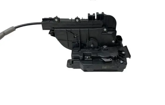 Mercedes-Benz V Class W447 Front door lock A4477200035 4477200035