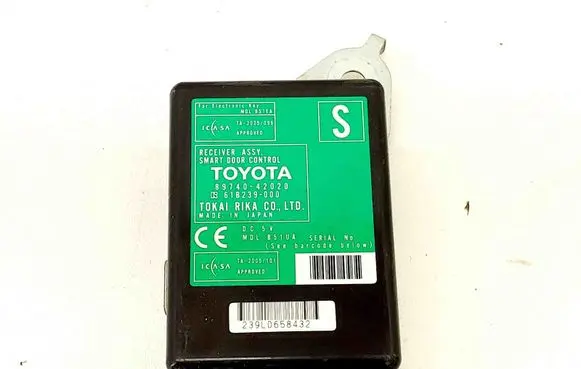 Toyota RAV 4 (XA30) Other devices 61B239000 8974042020