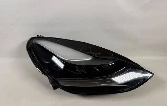 Tesla Model 3 Headlight/headlamp 1514953
