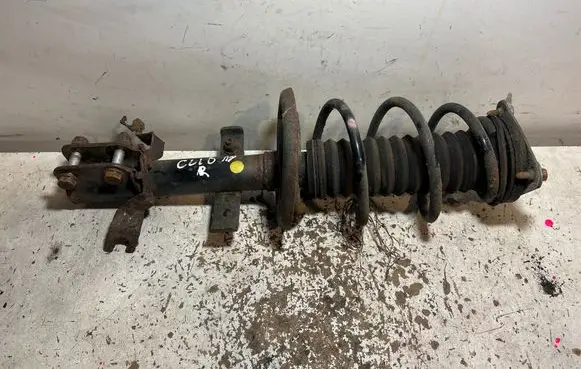Renault Clio IV Front shock absorber/damper