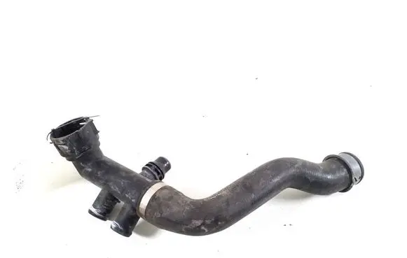Mercedes-Benz GLS X166 Engine coolant pipe/hose A1665001177