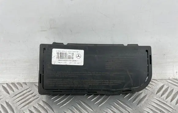 Mercedes-Benz GLE (W166 - C292) Seat airbag 1668601602