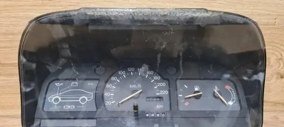 Ford Escort Speedometer (instrument cluster) 91AB10848AD