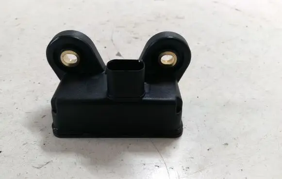 Mercedes-Benz E W212 ESP acceleration yaw rate sensor A0009052500