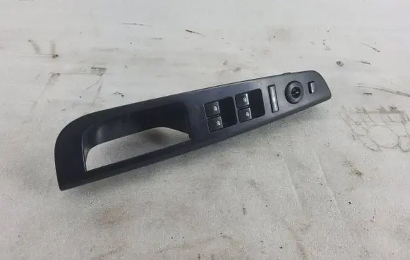 KIA Ceed Electric window control switch 935701H120