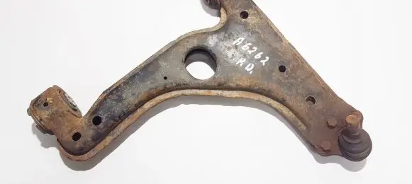 Opel Zafira A Front lower control arm/wishbone 90498740