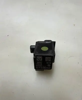 BMW 3 F30 F35 F31 Airbag deployment crash/impact sensor 9196042 05867 160225
