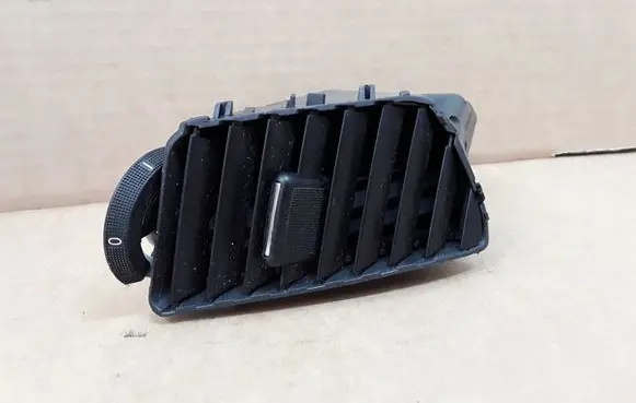 Opel Insignia A Dash center air vent grill 13282235
