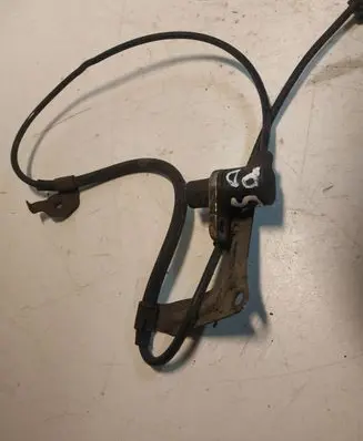 Toyota Avensis T220 ABS brake wheel speed sensor 8954205030
