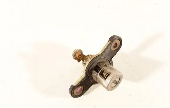 Toyota Celica T230 Tailgate exterior lock 6770