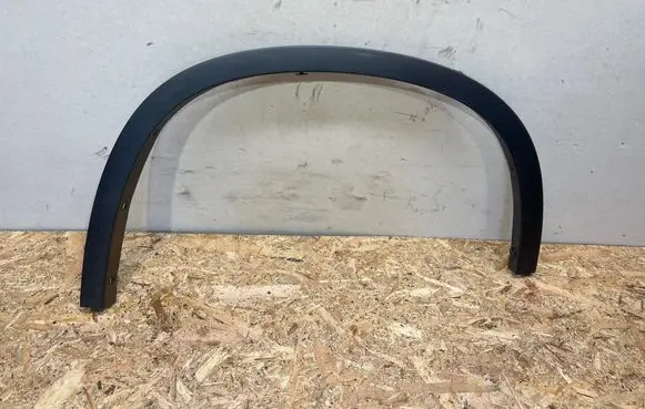 BMW X1 E84 Front arch trim 2990166