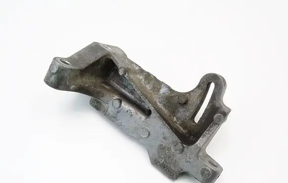 Honda CR-V Engine mounting bracket 12146789514