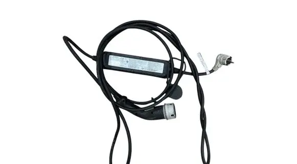 Nissan Leaf II (ZE1) Electric car charging cable 296905SH0A 0504738171 220V240V0