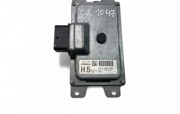 Nissan Juke I F15 Gearbox control unit/module EMU10040N