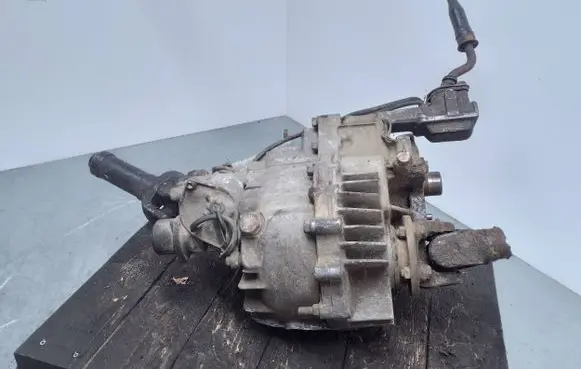 Isuzu Trooper Gearbox transfer box case 