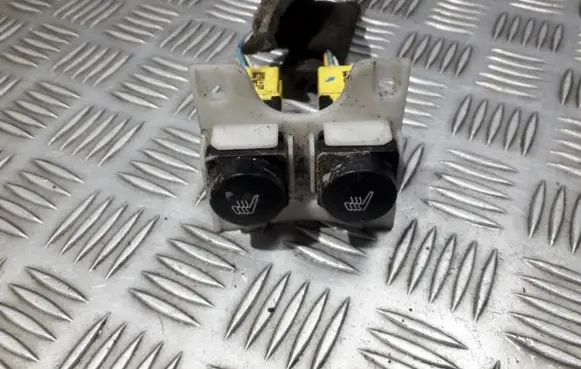 Peugeot Partner Seat heating switch 9646703577