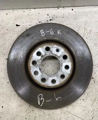 Volkswagen PASSAT B6 Front brake disc