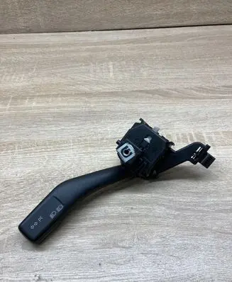 Volkswagen Golf V Indicator stalk 1K0953513