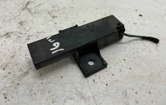 Audi A4 S4 B9 Keyless (KESSY) go control unit/module 4M0907247