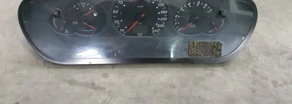 Citroen C5 Speedometer (instrument cluster) 9635289280