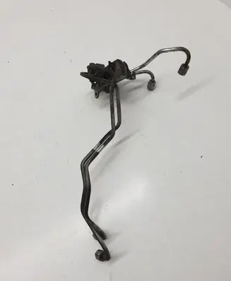 Subaru Forester SH Fuel line pipe