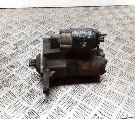 Volkswagen Golf IV Starter motor