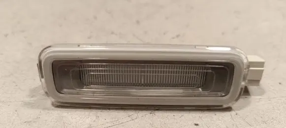 Audi Q7 4M Front door interior light 4M0947105