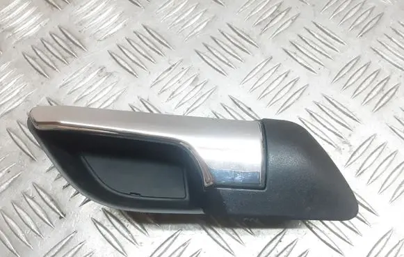 Opel Tigra B Front door interior handle