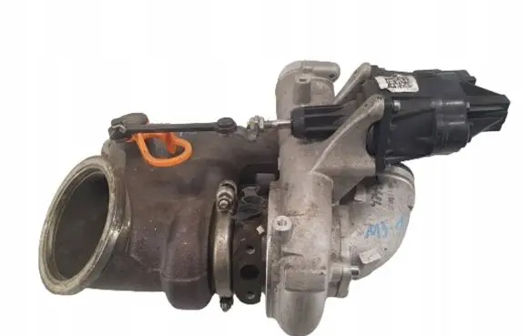 BMW M4 F82 F83 Turbo 7850279