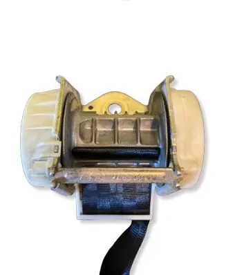 Volkswagen Caddy Rear seatbelt 33041768A 190404103