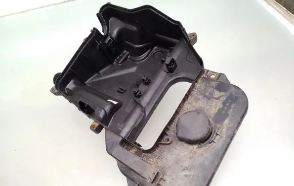 Audi A4 S4 B7 8E 8H Fuse box cover 8E1907355D