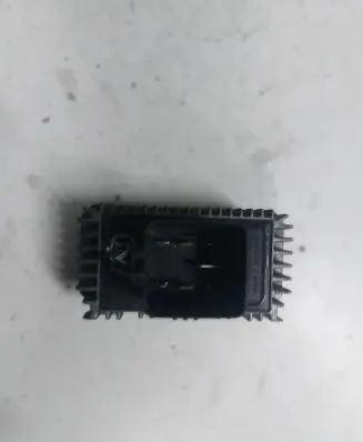 Opel Zafira A Glow plug pre-heat relay 09132691 51299008