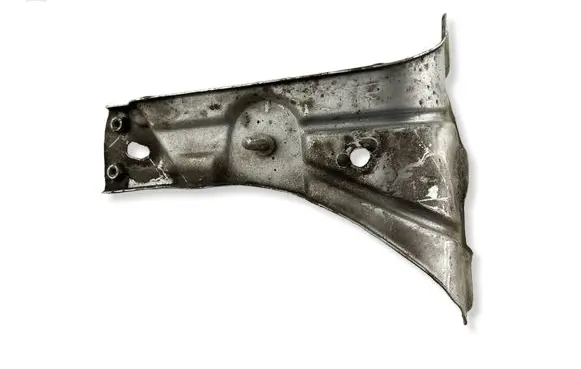 Volkswagen PASSAT CC Fender mounting bracket 