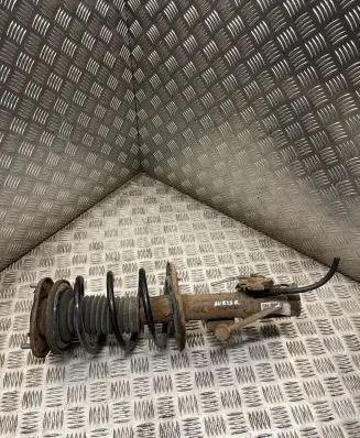 Toyota Auris 150 Front shock absorber/damper F03R6