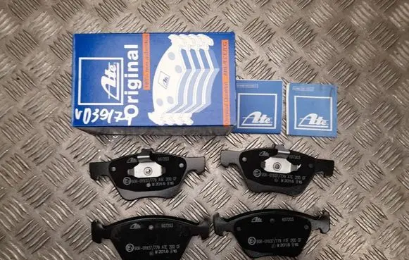 Mercedes-Benz E W211 Brake pads (rear) 13046072032