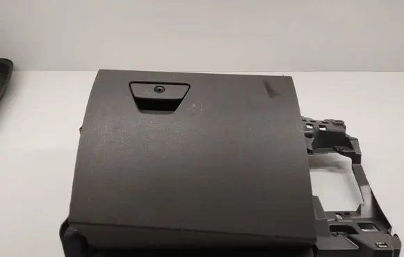 Ford Transit VII Glove box