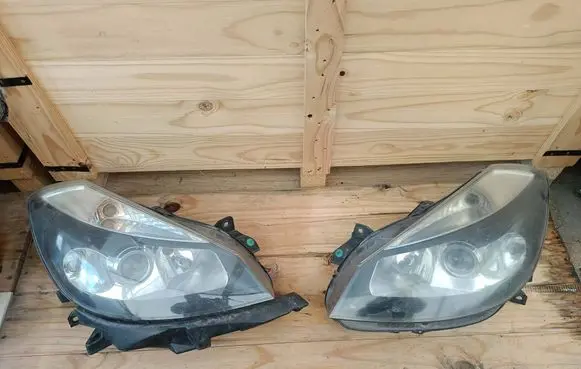 Renault Clio III LED Daytime headlight 