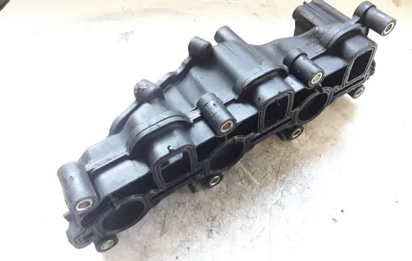 Audi Q7 4L Intake manifold 1101985S01
