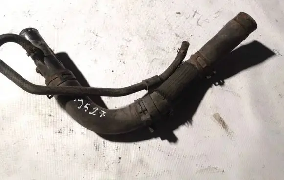 Mitsubishi Lancer X Engine coolant pipe/hose