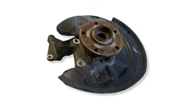 Audi Q3 8U Rear wheel hub 