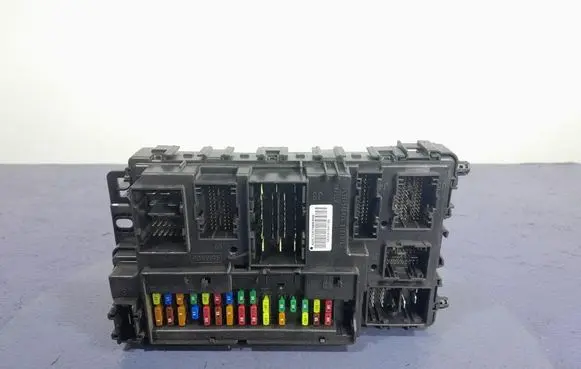 Ford Mondeo MK I Fuse box set GU5T15604BFD