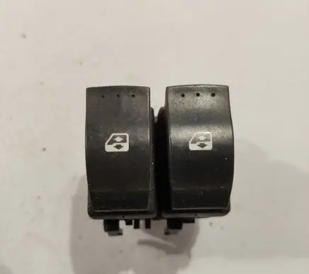 Renault Scenic II - Grand scenic II Electric window control switch 315050A