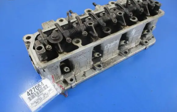Skoda Felicia II Engine head 047103373N