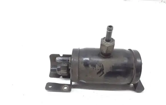 Vacuum air tank