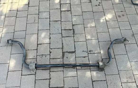 Land Rover Range Rover Velar Front anti-roll bar/sway bar J8A25482CB